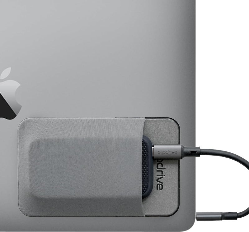 Slipdrive حافظة قرص صلب محمولة للكمبيوتر المحمول - قرص صلب SSD - لاصق قابل لإعادة الاستخدام - 5 بوصة × 3.2 بوصة حافظة خارجية لحمل القرص الصلب - حقيبة سفر جيب (صغيرة، رمادية) - Image 1